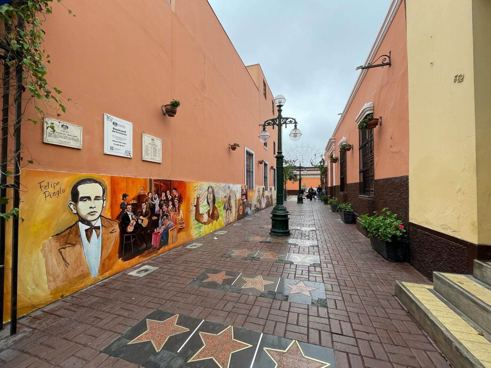 Boulevard del Criollismo in Pueblo Libre