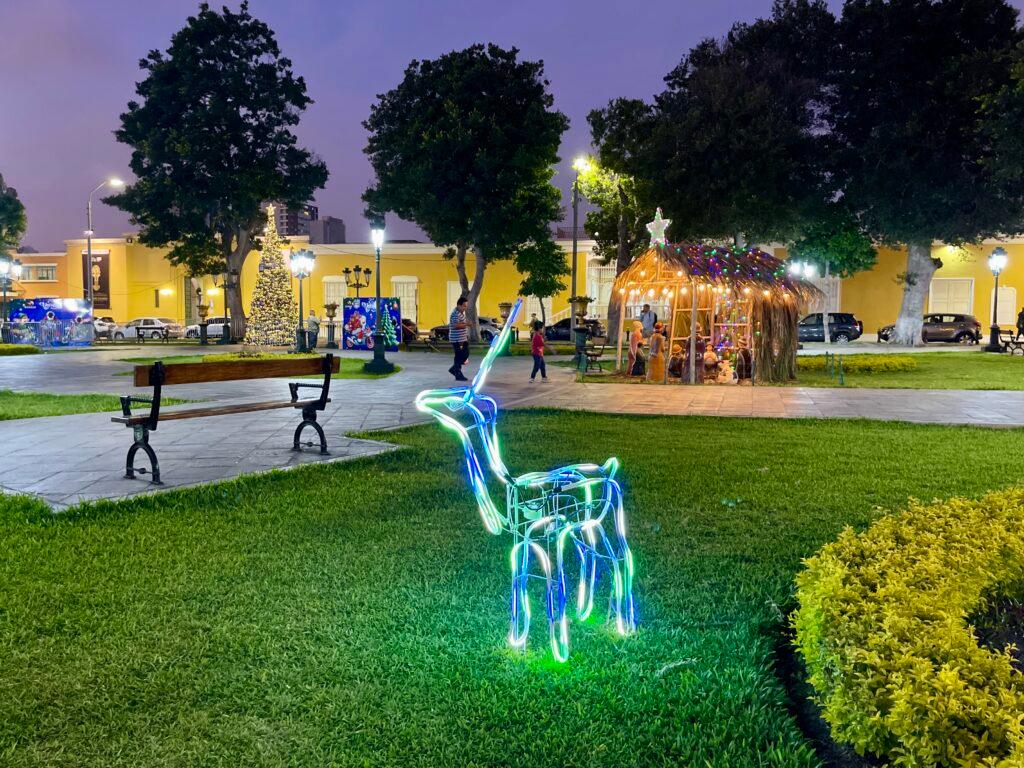Plaza Bolivar and the MNAAHP during Christmas in Lima