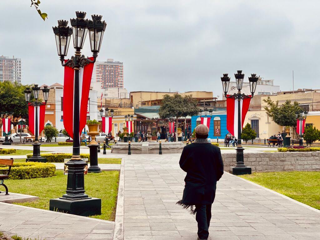 Walking through Plaza Bolivar in Pueblo Libre LIma