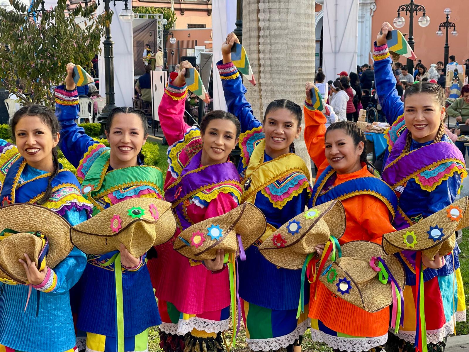 Ladies in Traditional Peruvian dress in Pueblo Libre Lima